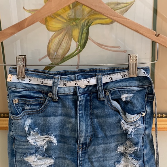 Size 2 denim skirt American Eagle - Picture 3 of 6